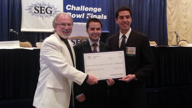 Estudiantes UNAM Geofísica Estudiantes de la UNAM ganan segundo lugar en concurso internacional de Geofísica