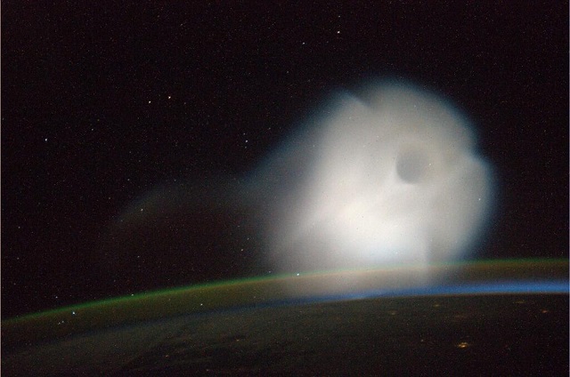 Nube espacial Captan misteriosa nube desde el espacio