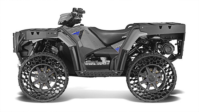 Sportsman WV850 HO ATV 01 Conoce el primer auto personal con llantas sin aire