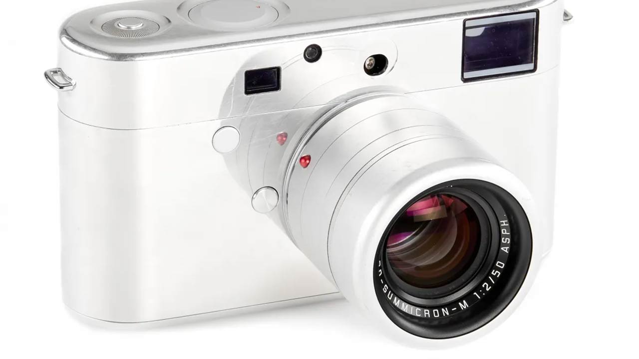 La cámara Leica diseñada por Jony Ive se vende en 1.8 millones de dólares 15 cámara Leica diseñada por Jony Ive y Marc Newson