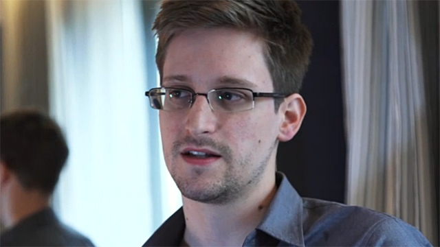 Edward Snowden2 Edward Snowden pidió asilo en Brasil a cambio de información
