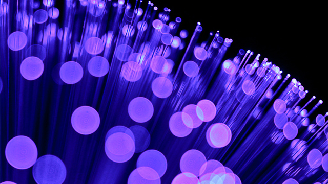 Fibra óptica Alien Super Channel: la conexión de fibra óptica convencional más rápida del mundo