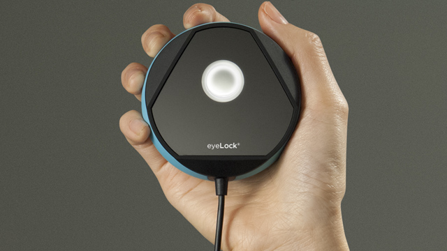 Myris Myris, el escáner de retina de Voxx y EyeLock