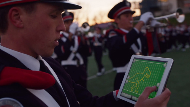 El nuevo comercial del iPad Air es pura creatividad e inspiración 13 iPad Air comercial1 El nuevo comercial del iPad Air es pura creatividad e inspiración