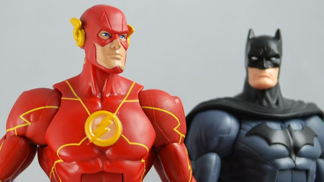 Flash y Batman Primera imagen del traje de Flash y supuestas fotos de Ben Affleck como Batman