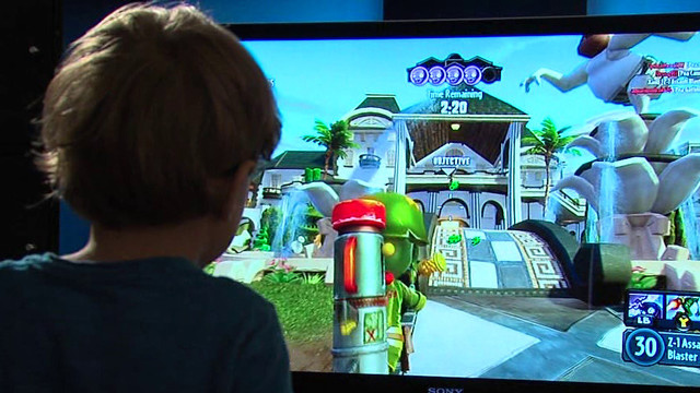 Niño Xbox One Un niño de 5 años descubre un error de seguridad en Xbox One