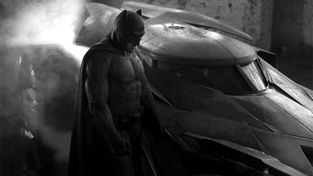 batman vs superman Primeras imágenes de Ben Affleck como Batman y su nuevo Batimóvil