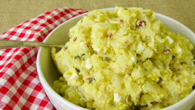 Potato Salad Campaña de crowdfunding consigue miles de dólares para... ¿una ensalada de papa?