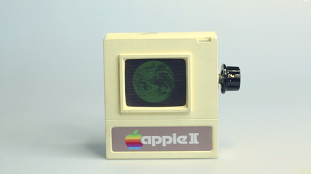 Apple II Watch El Apple Watch no está mal pero si lo tuyo es lo vintage, arma tu propio Apple II Watch