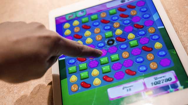 Candy Crush Se rompe un tendón jugando Candy Crush y no se entera por seguir jugando