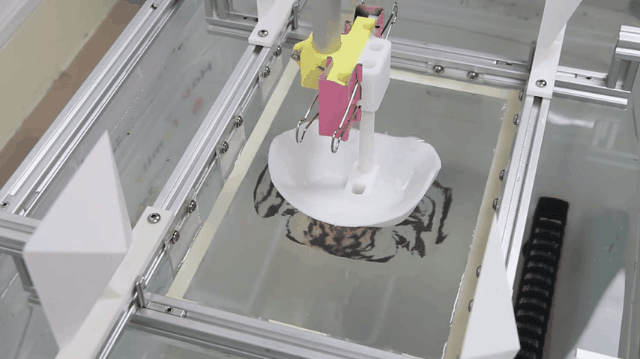 Pattern 3D Printing Esta máquina es capaz de estampar cualquier diseño en objetos impresos en 3D