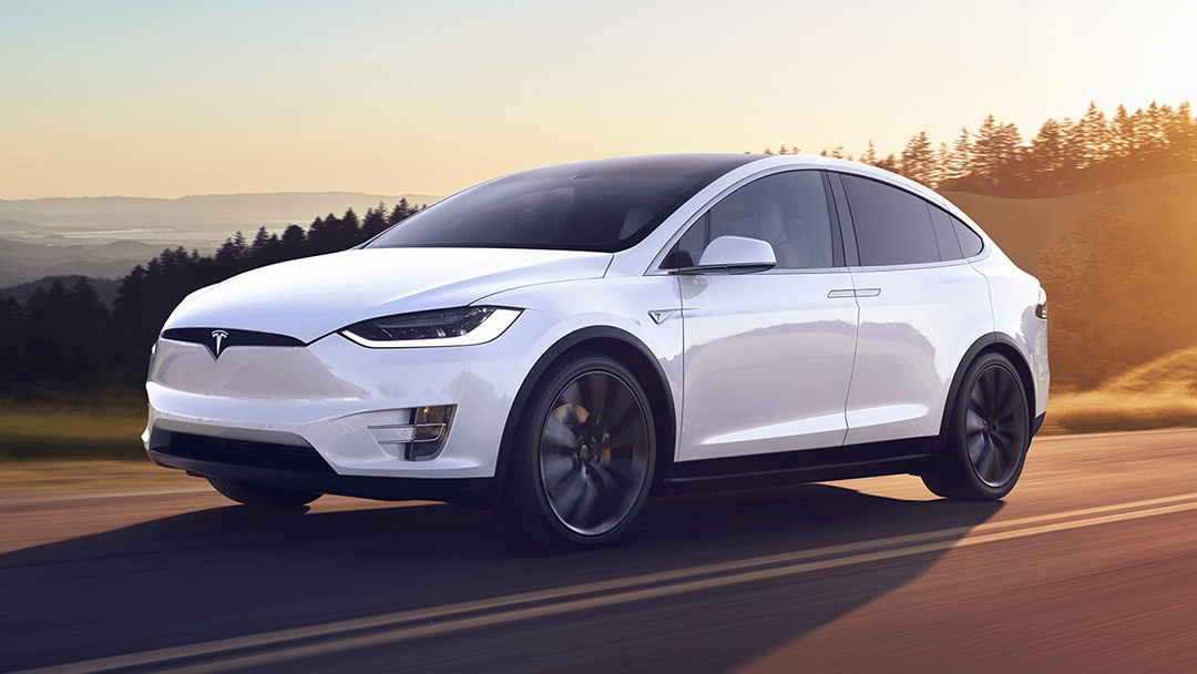 El nuevo Model X de Tesla es el auto que el futuro se merece