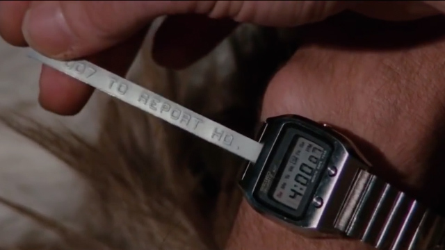 007 Todos los gadgets que ha usado James Bond en un video