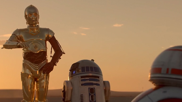 Los nuevos spots de The Force Awakens muestra el encuentro entre R2-D2, C-3PO y BB-8 21 Star Wars1 Los nuevos spots de The Force Awakens muestra el encuentro entre R2-D2, C-3PO y BB-8