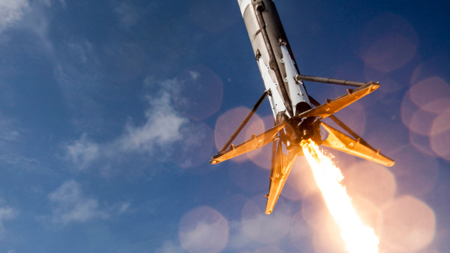 SpaceX volverá a intentar el descenso controlado de un cohete espacial 23 Falcon 9 SpaceX volverá a intentar el descenso controlado de un cohete espacial