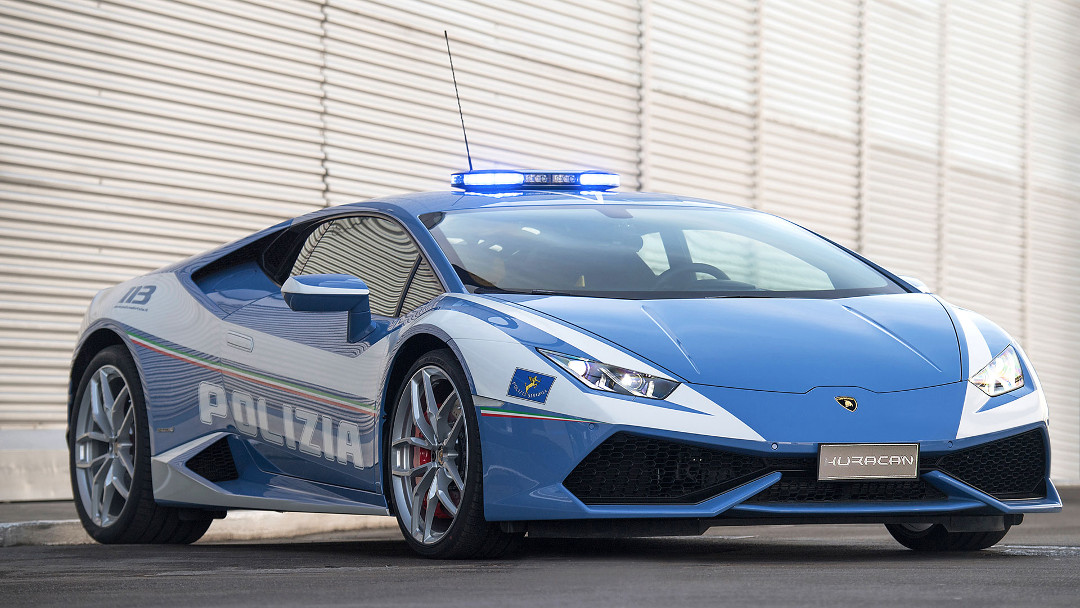 huracan polizia 1 ¿Por qué Lamborghini le donó un deportivo Huracán a la policía italiana?