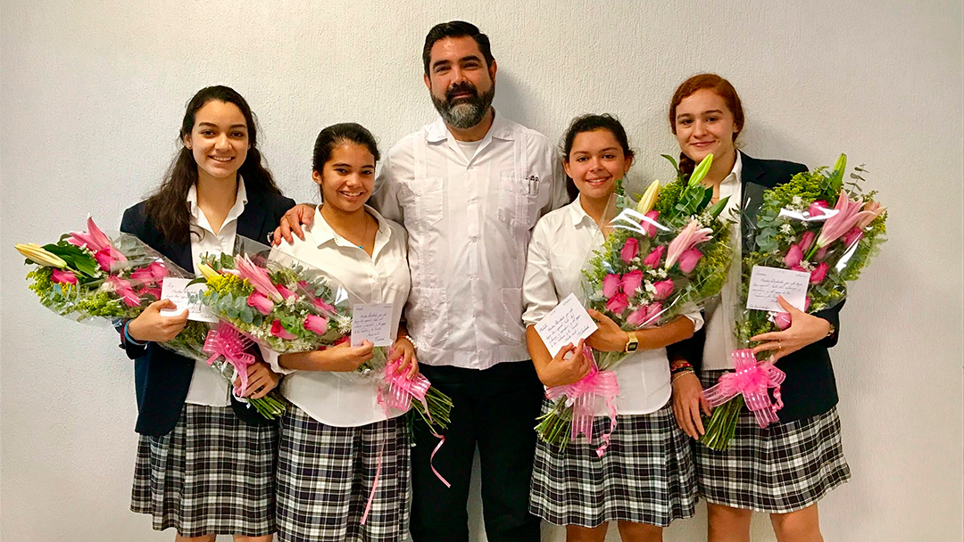 tabasquenas Tabasqueñas ganan medalla de oro en los Robogames 2017