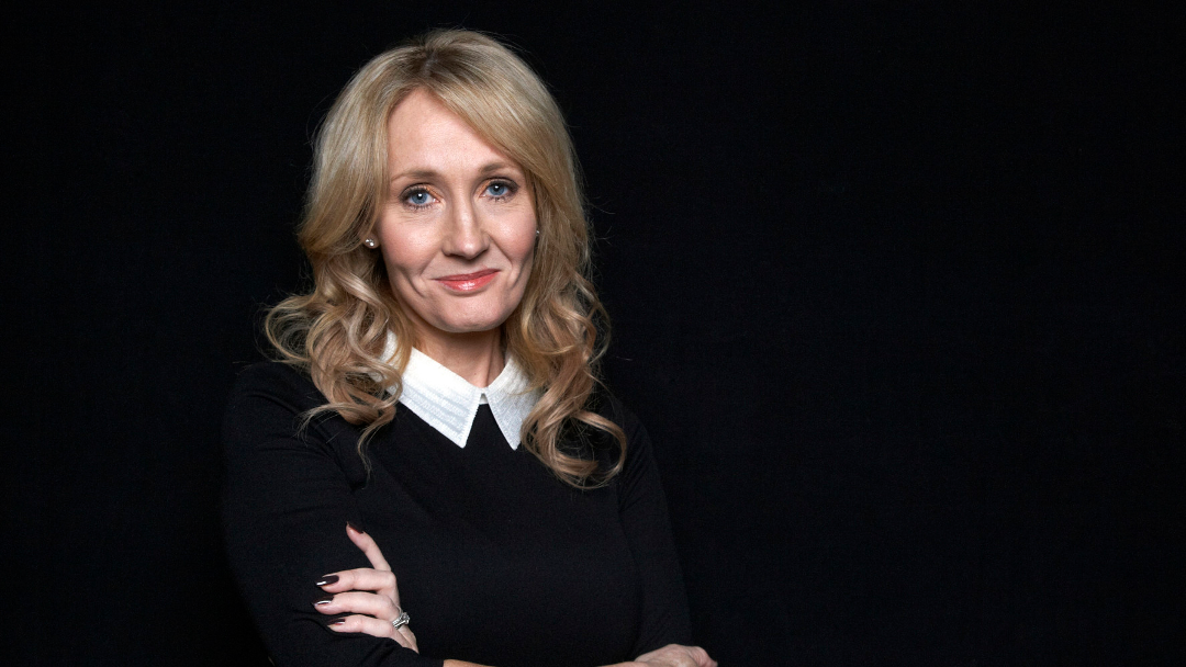 jkrowling J. K. Rowling pide disculpas por matar a un gran personaje de Harry Potter