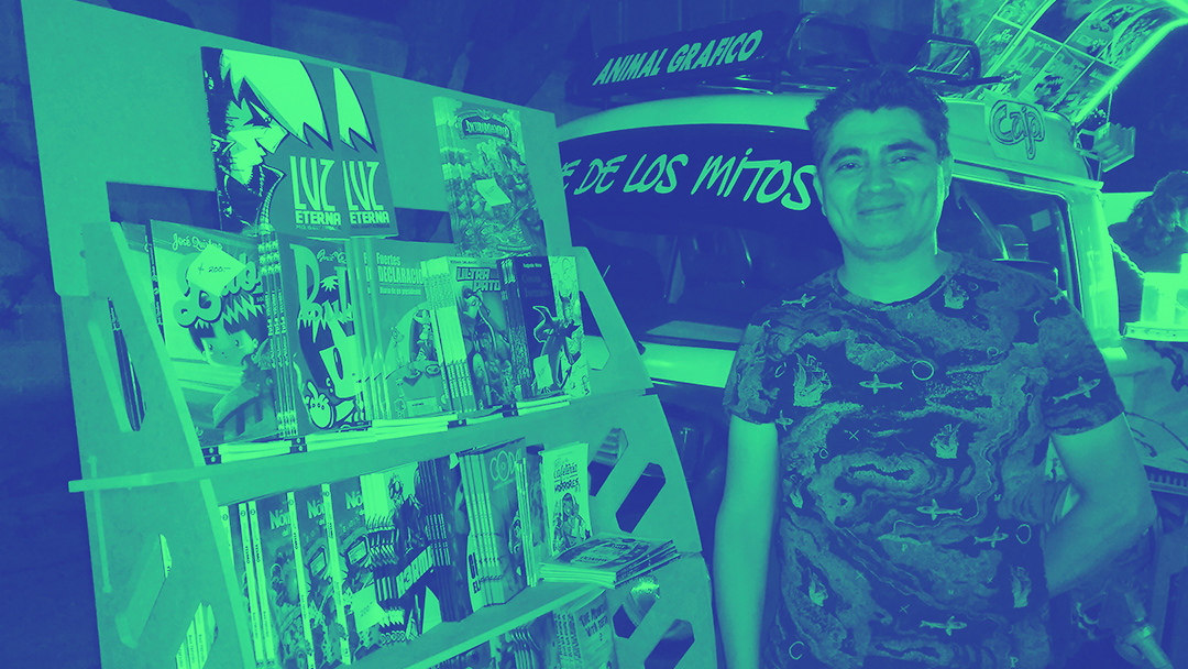 Fuimos a conocer La Nave de los Mitos, la primera librería móvil dedicada al cómic mexicano 12 la nave de los mitos Fuimos a conocer La Nave de los Mitos, la primera librería móvil dedicada al cómic mexicano