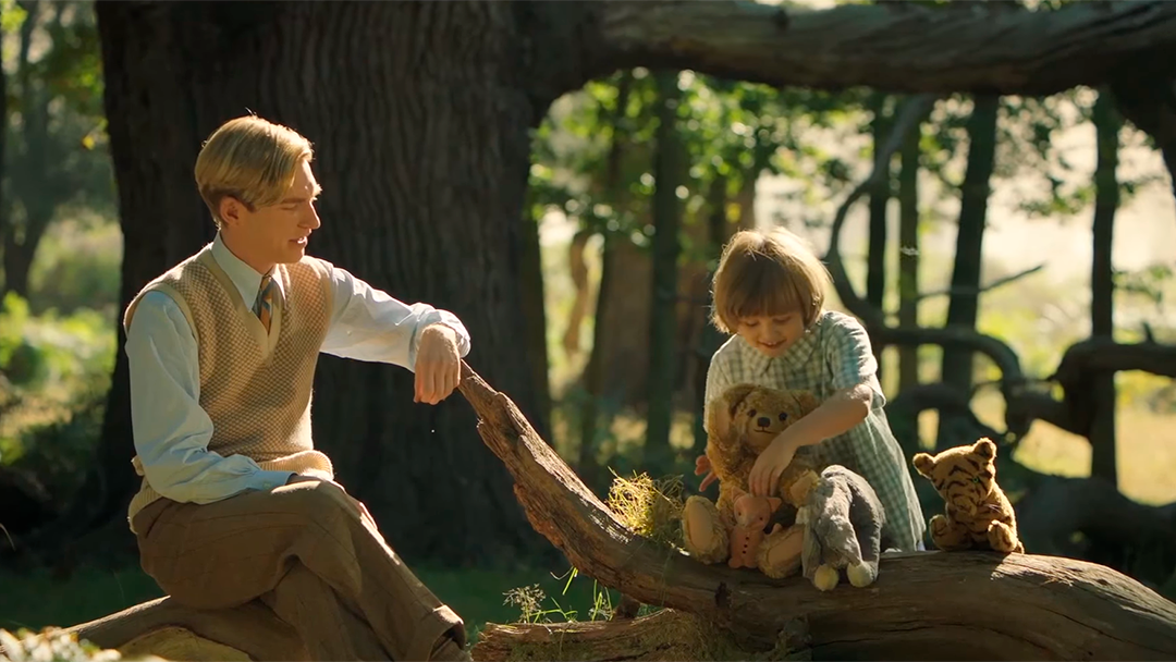 winny pooh El tráiler de Goodbye Christopher Robin nos muestra la tierna historia detrás de Winnie the Pooh
