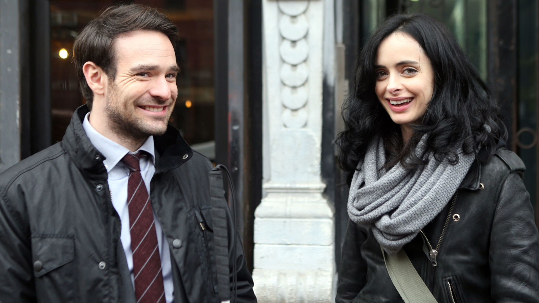 Krysten Ritte y Charlie Cox pasándolo bien