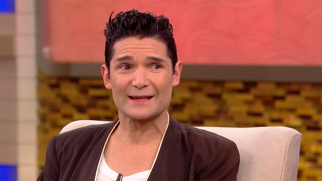 corey Apuñalan a Corey Feldman, estrella de The Goonies y The Lost Boys