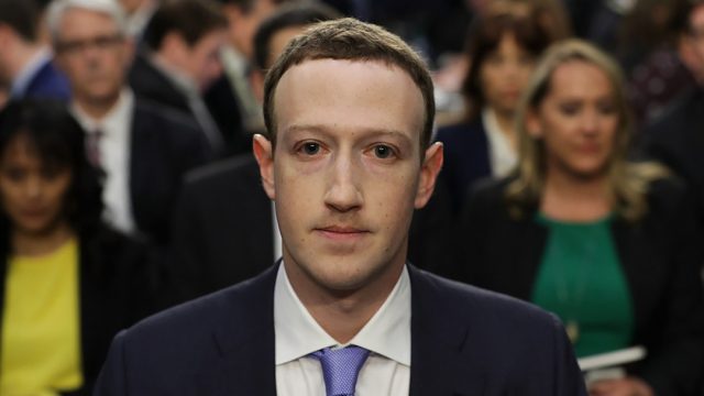 10 preguntas clave de la comparecencia de Mark Zuckerberg ante el Congreso 19 Facebook y Google violaron nueva ley europea de privacidad