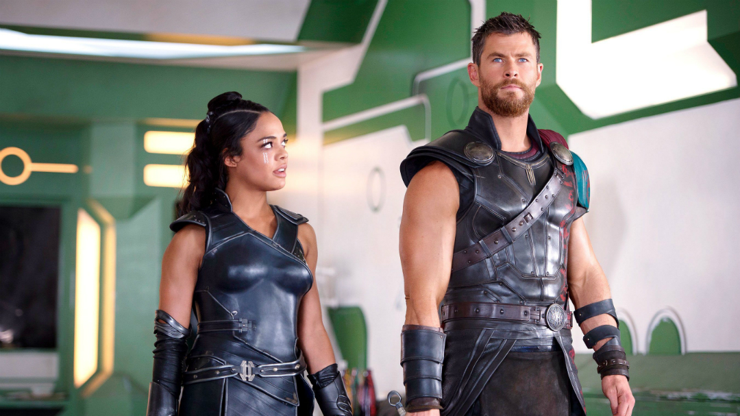 Así lucen Chris Hemsworth y Tessa Thompson en Men in Black