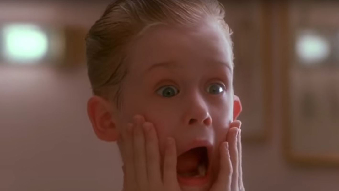 Macaulay Culkin utiliza Mi Pobre Angelito para ligar