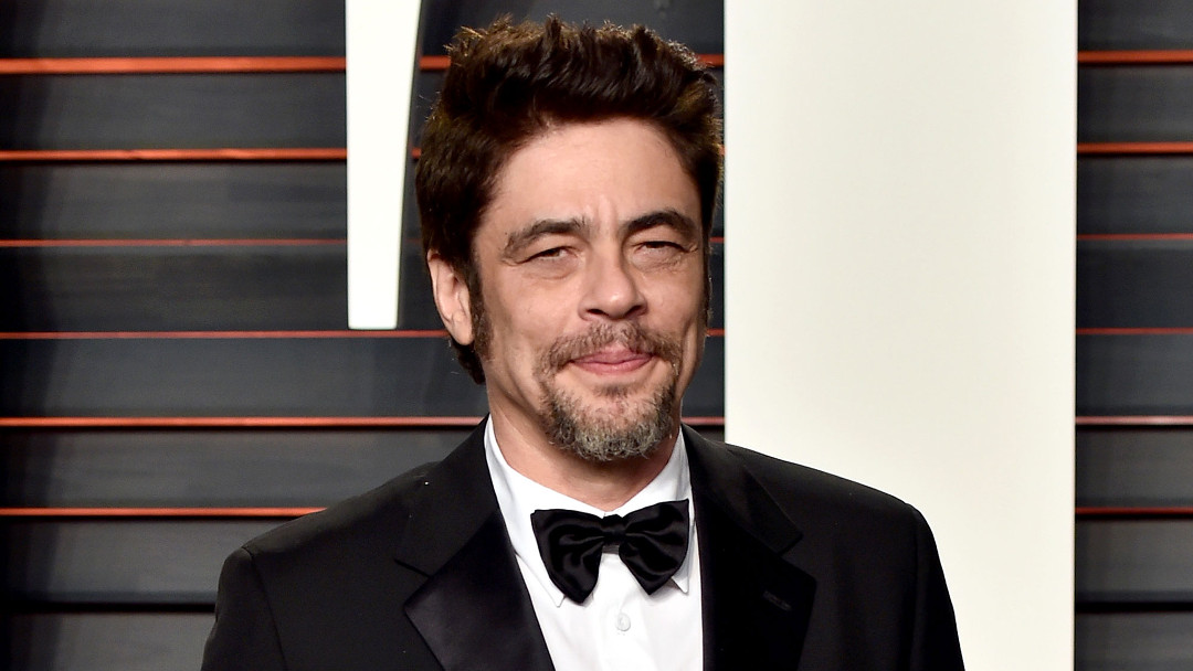 benicio del toro Benicio del Toro será el Zorro en la película de Dora la Exploradora