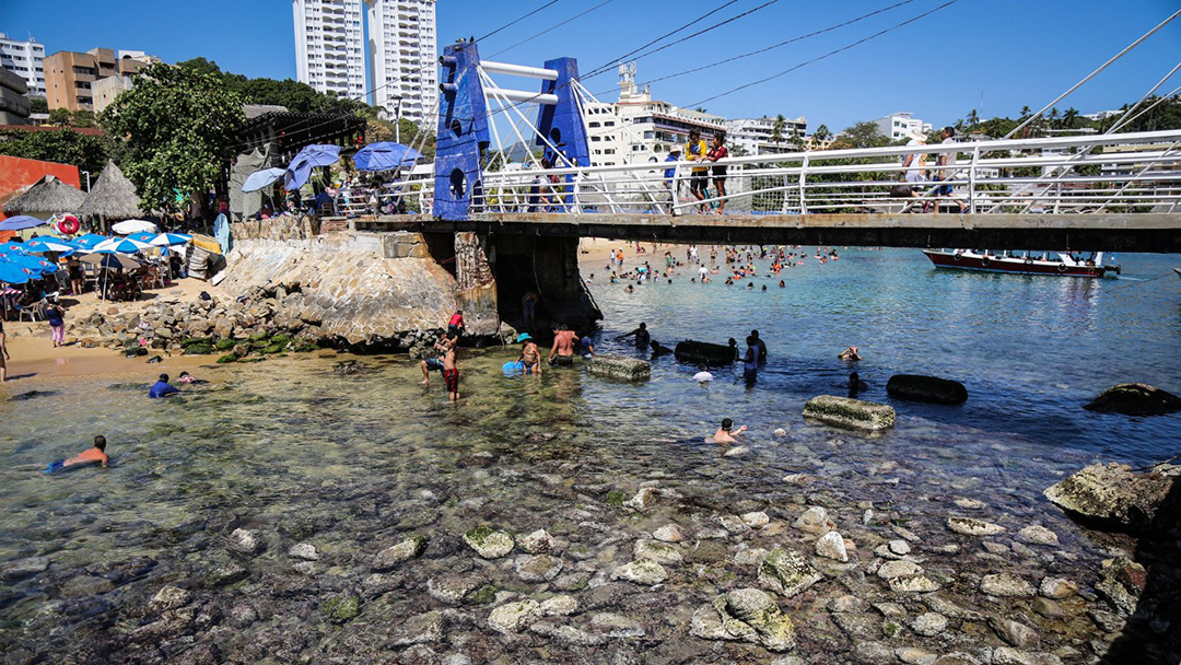 Esta es la razón por la que el mar se alejó 20 metros en las playas de Acapulco 14 acapulco playa Esta es la razón por la que el mar se alejó 20 metros en las playas de Acapulco