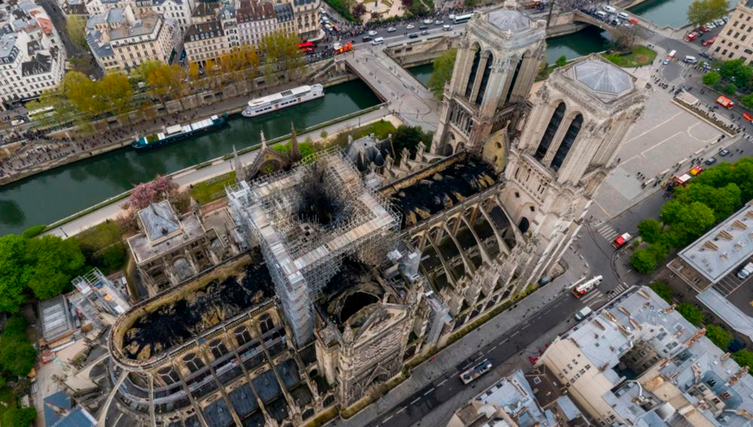 La catedral de Notre Dame después del incendio