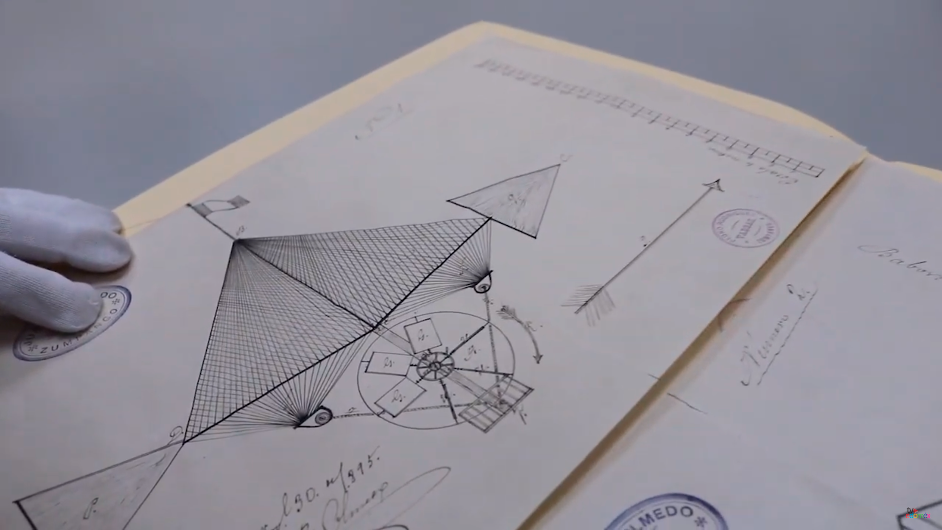 Plano de la aeronave que patentó Juan Francisco Olmedo