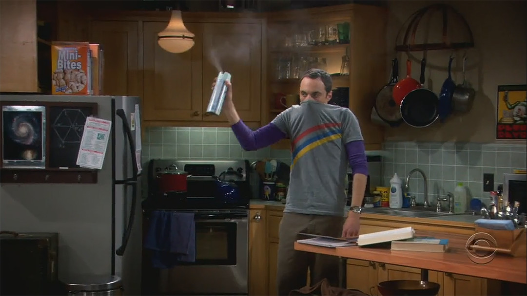 Sheldon con Spray