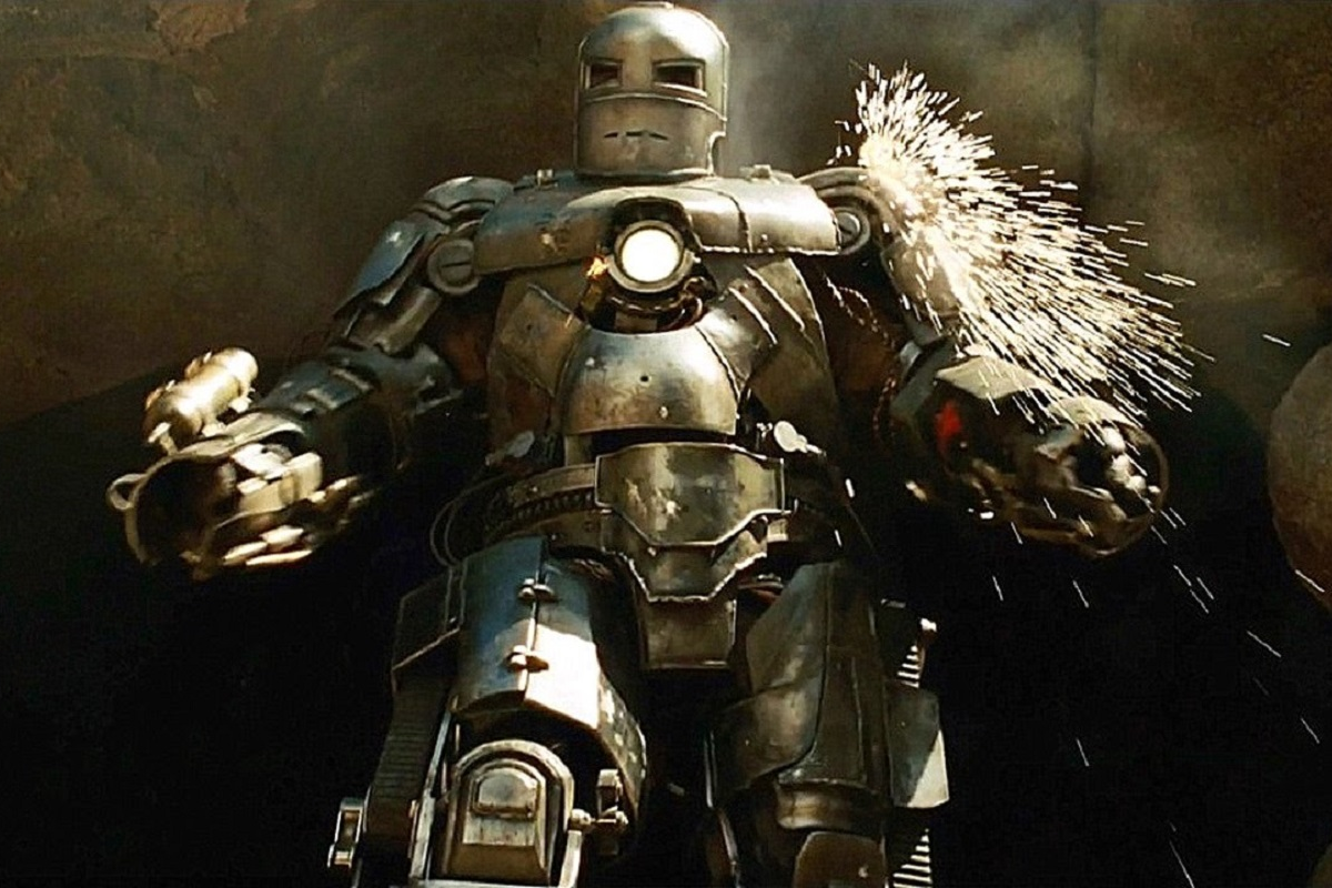 Fan de Iron Man recrea una versión de la Mark I que dispara rayos láser 20 Armadura Iron Man Vida Real