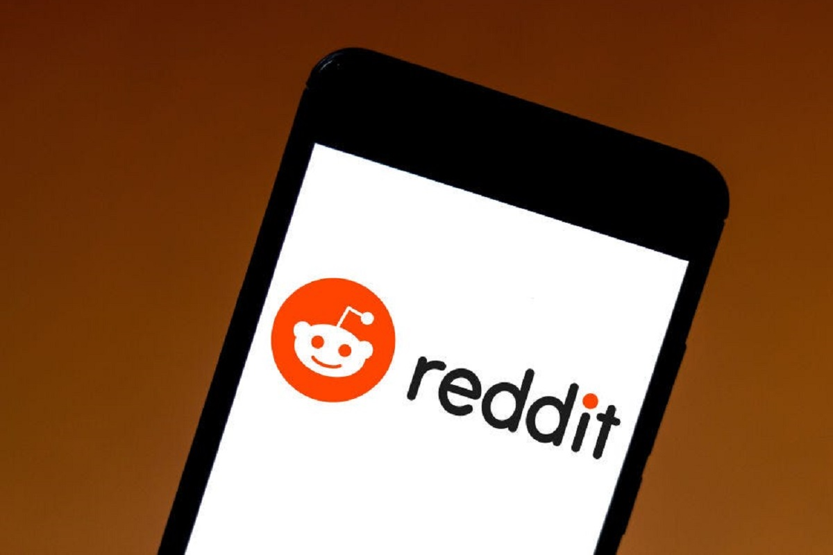 Reddit Elimina Star Chat