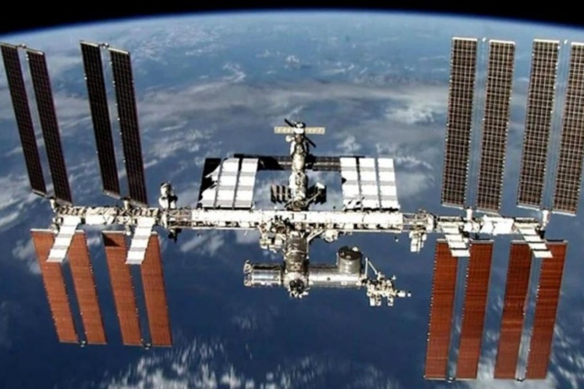 Estacion Espacial Internacional Por qué el alcohol está prohibido en la Estación Espacial Internacional