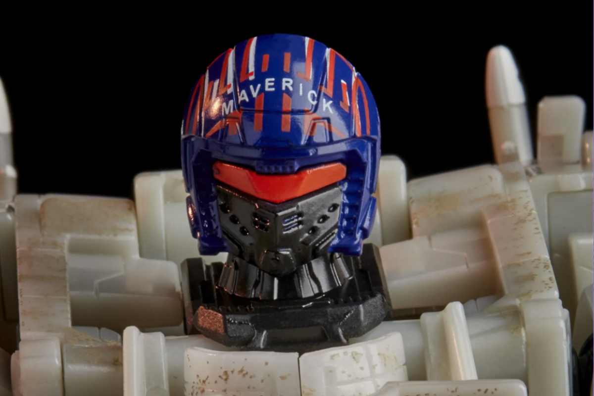 Maverick Transformer Top Gun Hasbro