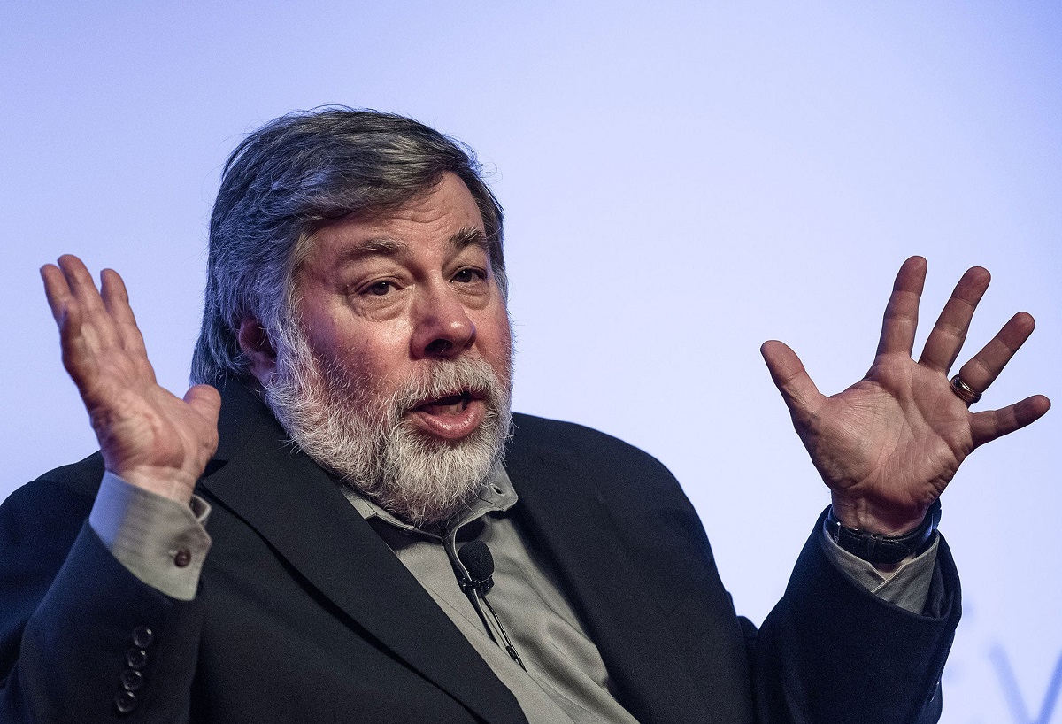 Steve-Wozniak-Demanda-YouTube