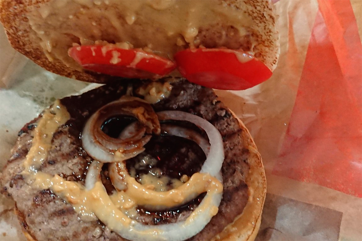 Burger King lanzó una hamburguesa con chocolate