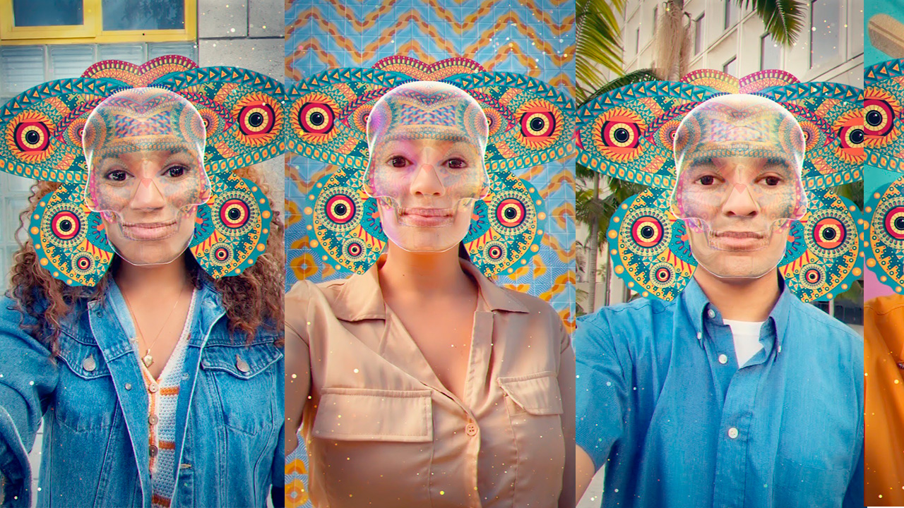 Snapchat filtro de Día de Muertos Acherontia Atropos.