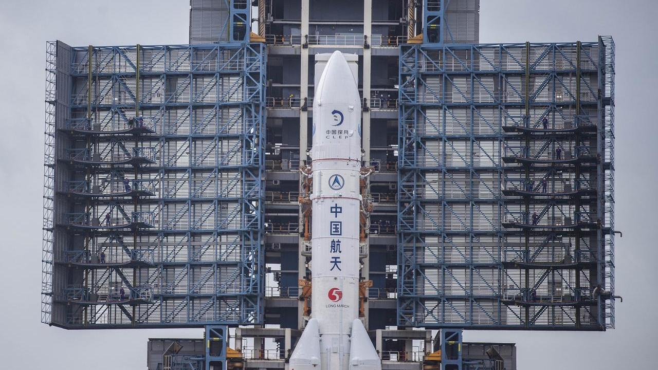 China prepara la mision Change 5 1 China alista el lanzamiento de su misión para recoger muestras lunares