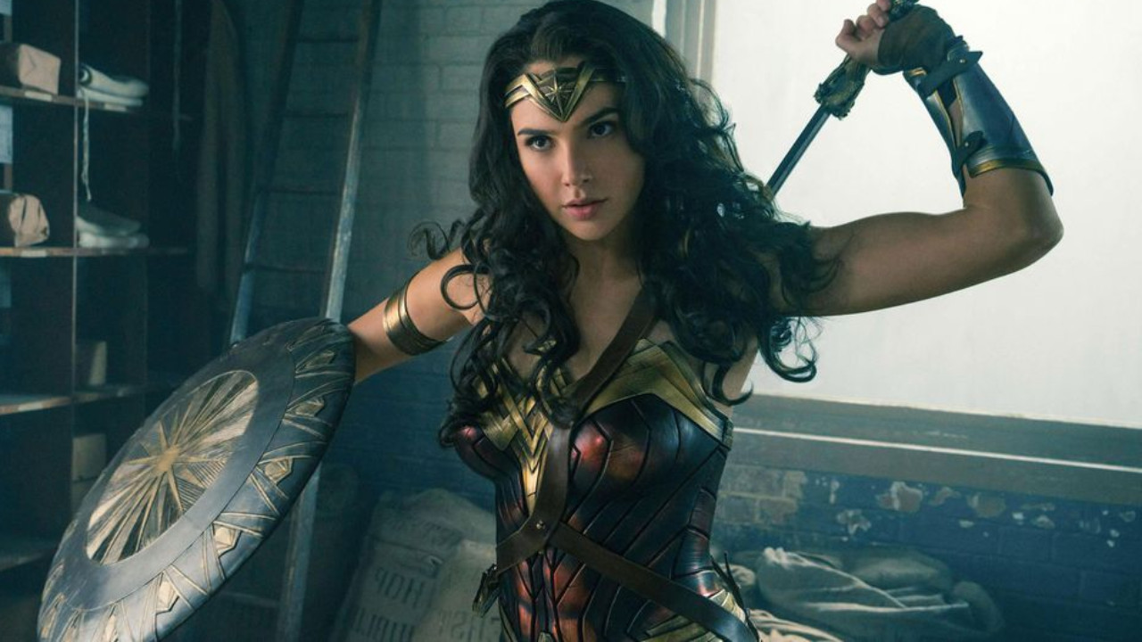 DC Comics: Cosplayer recrea a Wonder Woman y su parecido con Gal Gadot es impresionante
