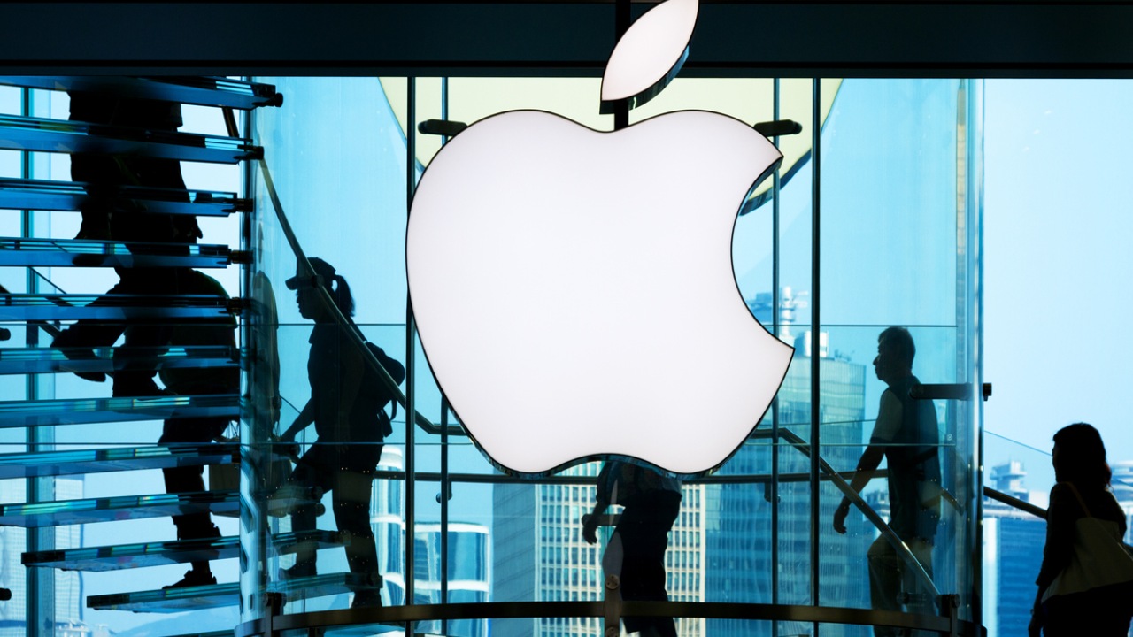 Arrestan a trabajadores por saqueos en fábrica de Apple