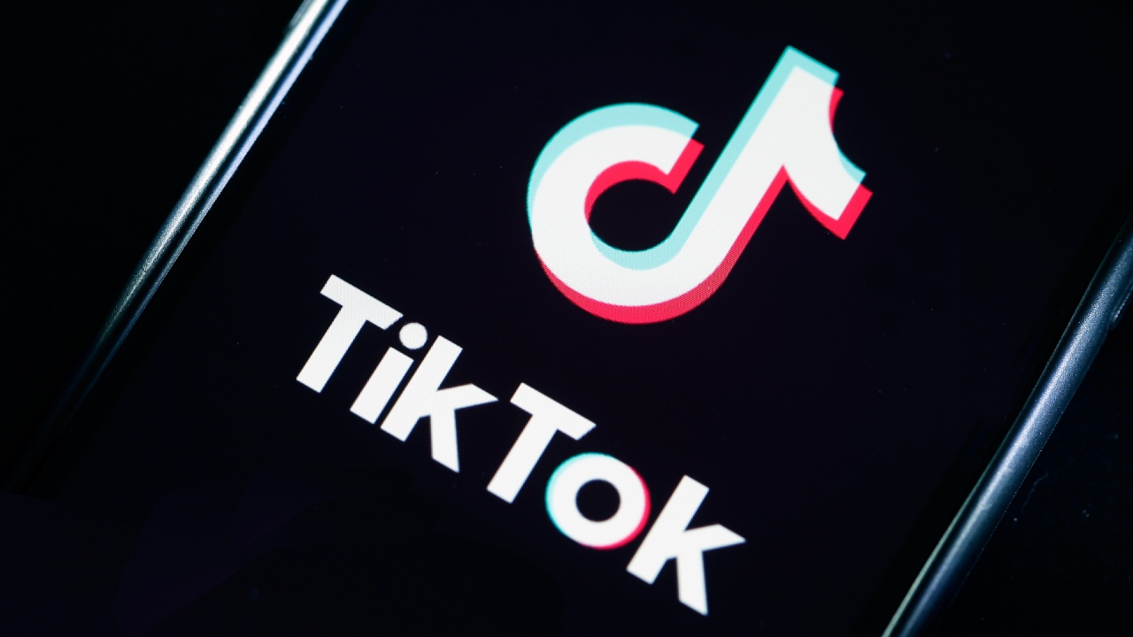 TikTok eliminará videos con información errónea