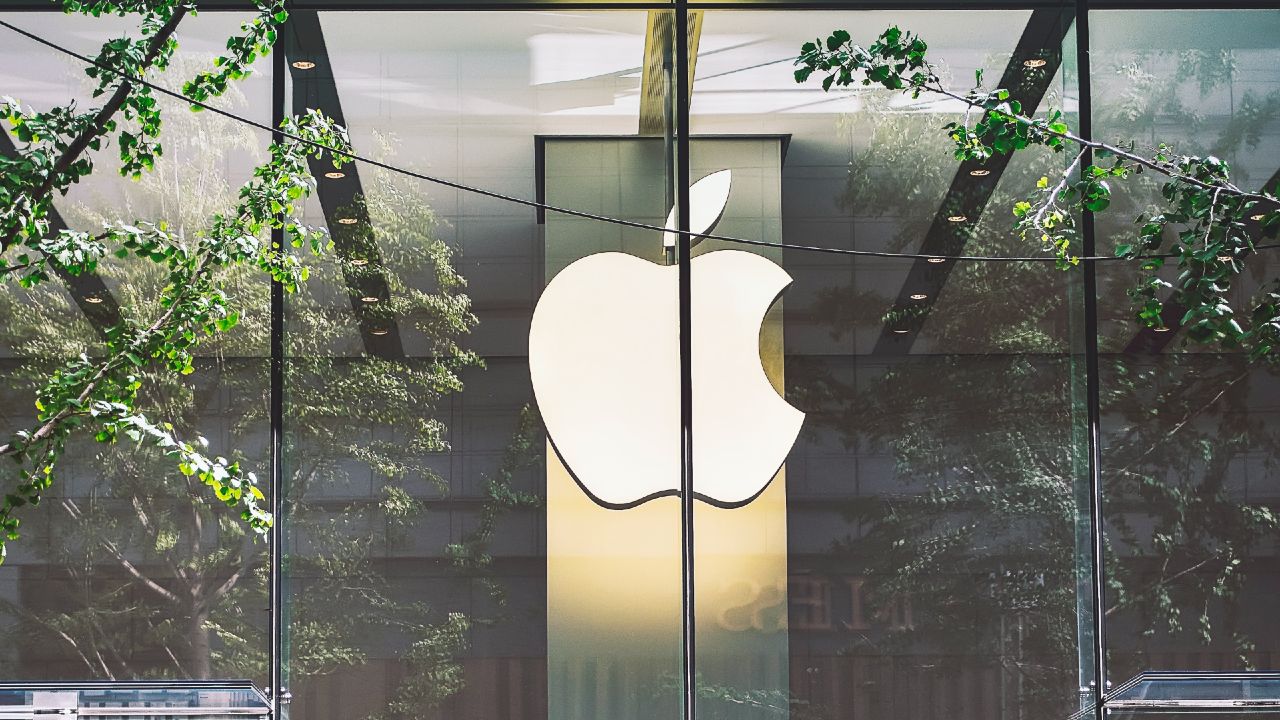 Apple exempleado demanda información confidencial Project X