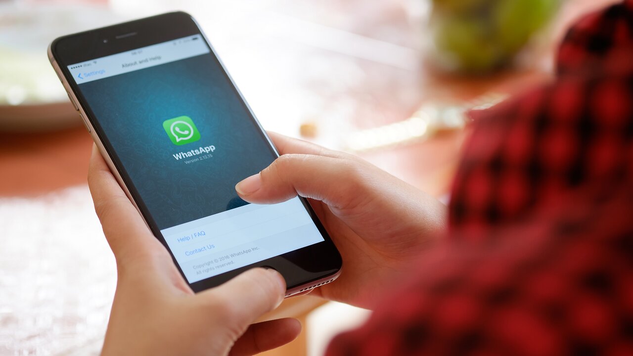 whatsapp conversacion dispositivo movil nombre