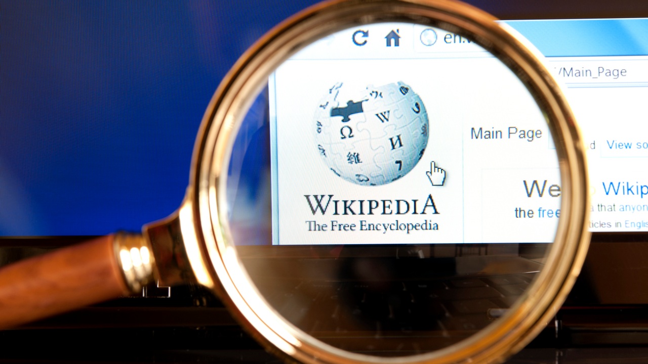 Wikipedia versión pago empresas comerciales Enterprise