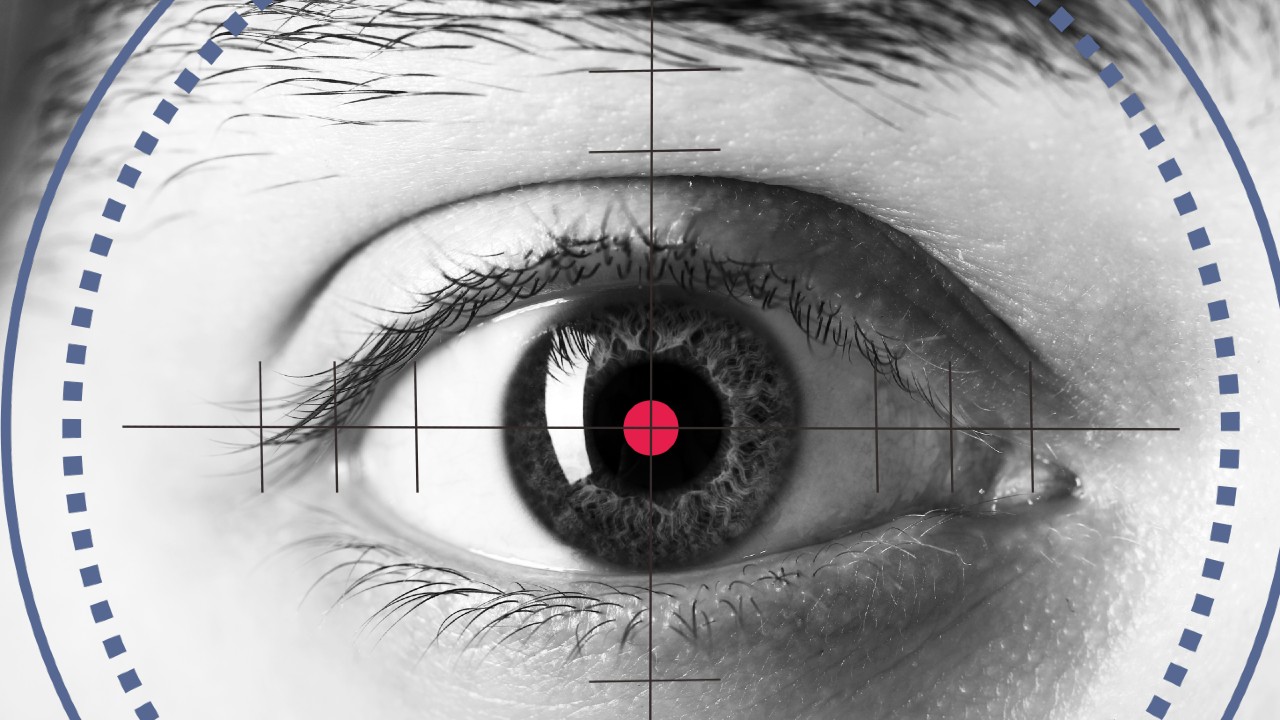 Investigadores desarrollan un ojo biónico que aseguran ve mucho mejor que el humano