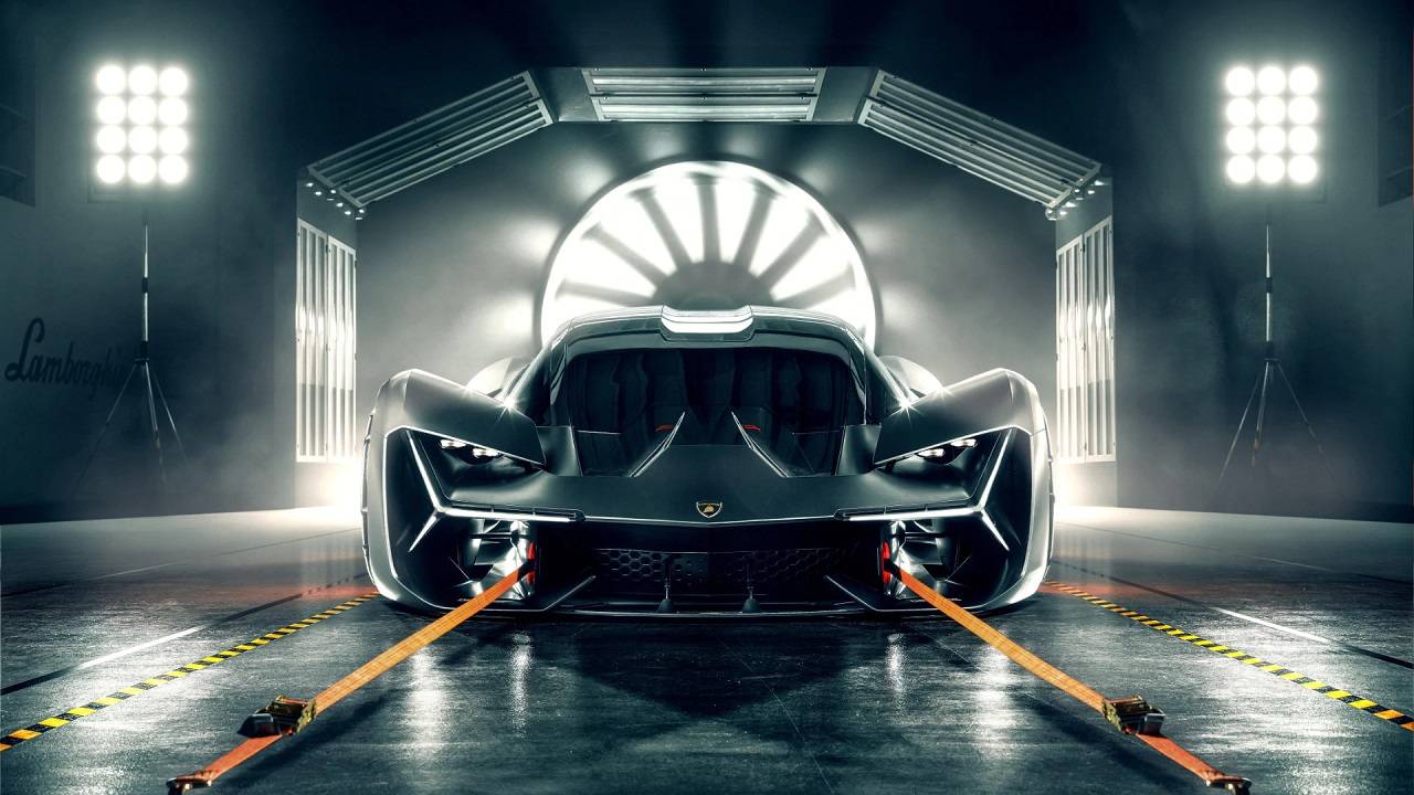 Primer Automóvil Eléctrico Lamborghini 2025